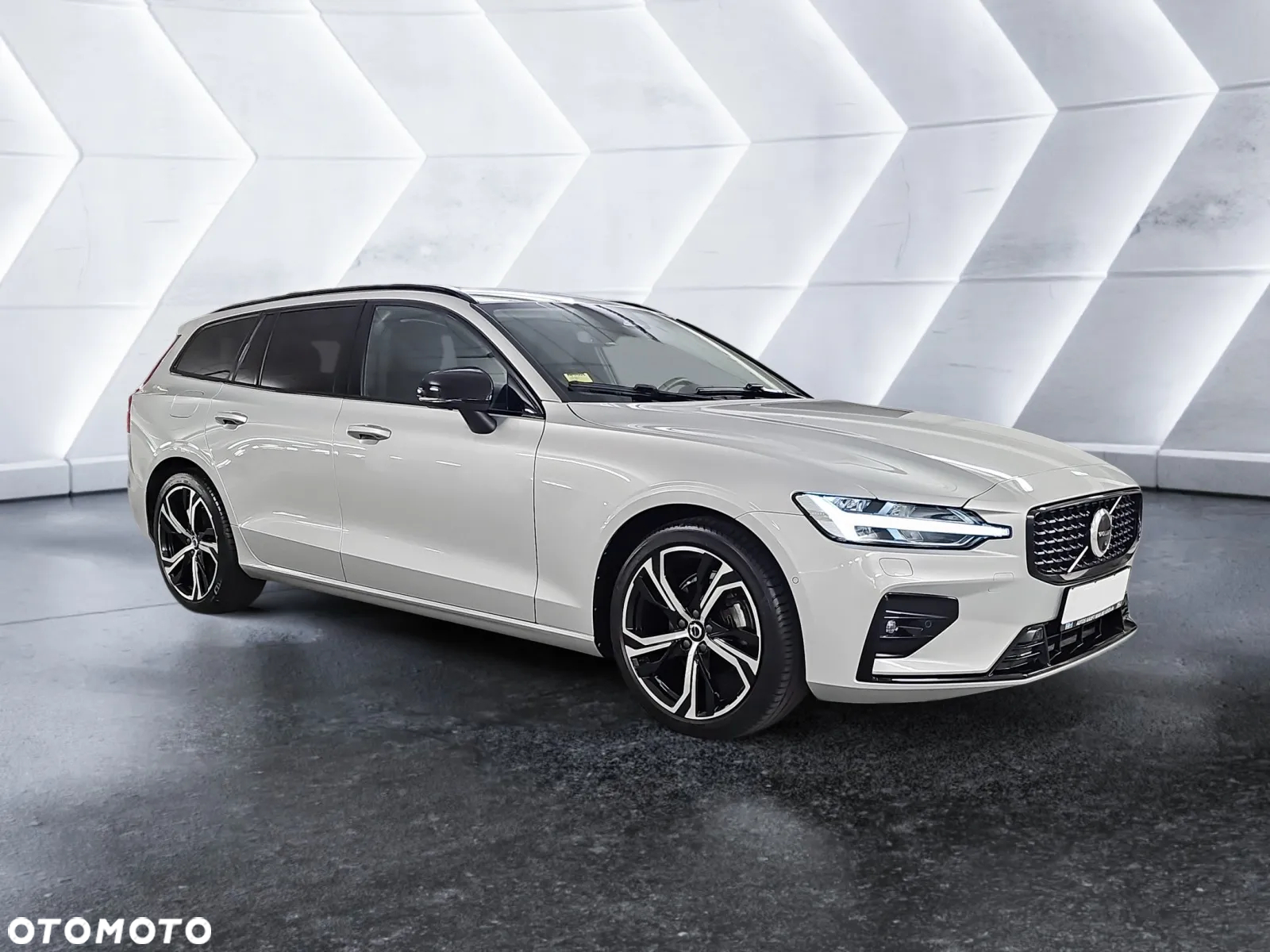 Volvo V60 B4 D Plus Dark - 3