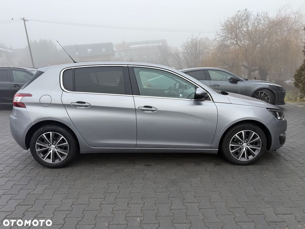 Peugeot 308 PureTech 130 EAT6 Stop & Start Allure - 4