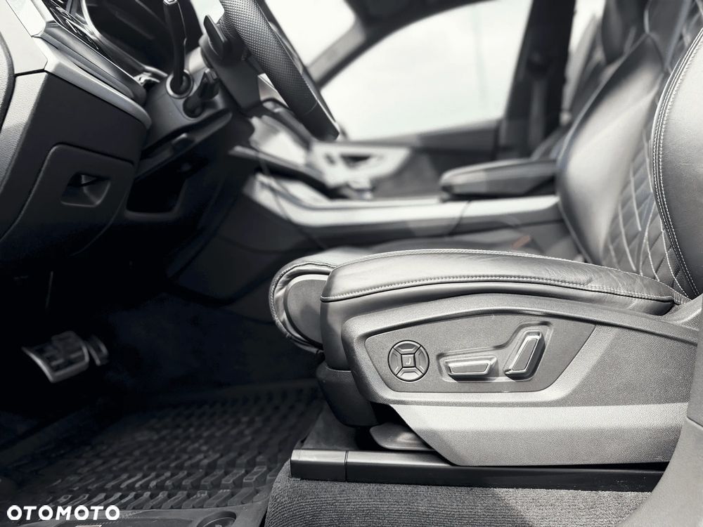 Audi SQ8 - 19
