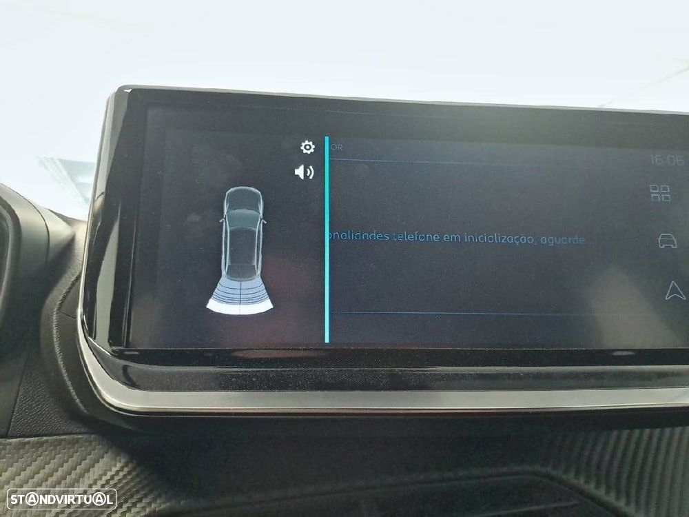 Peugeot e-2008 54 kWh Style - 24