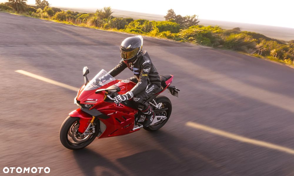 ZX MOTO 820RR - 12