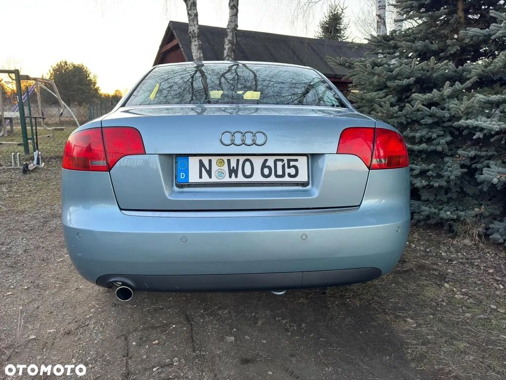 Audi A4 Limousine - 23