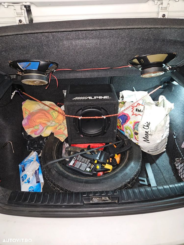 BMW Seria 1 116d - 21