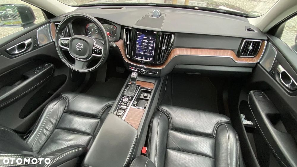 Volvo XC 60 B5 D AWD Geartronic Inscription - 6