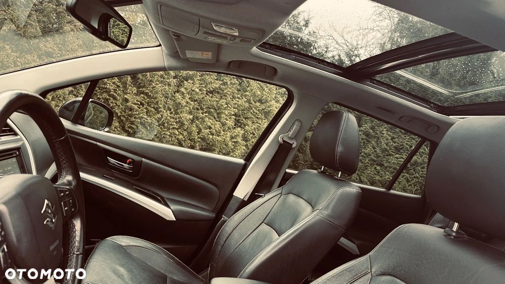 Suzuki SX4 1.6 Premium - 10