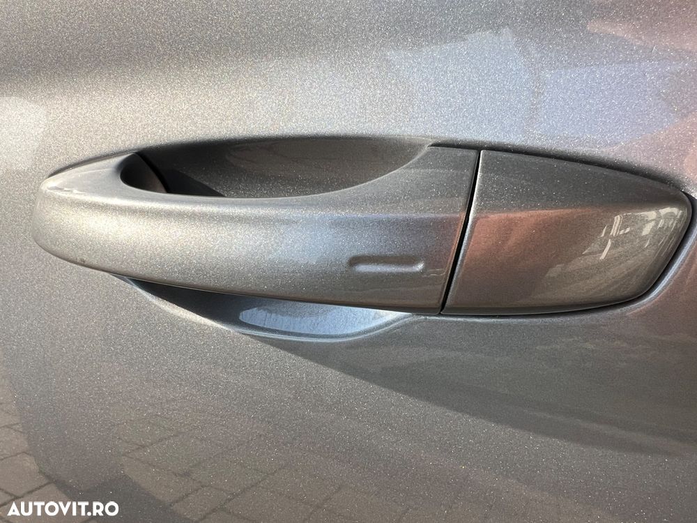 Skoda Superb 2.0 TDI DSG Sportline - 32