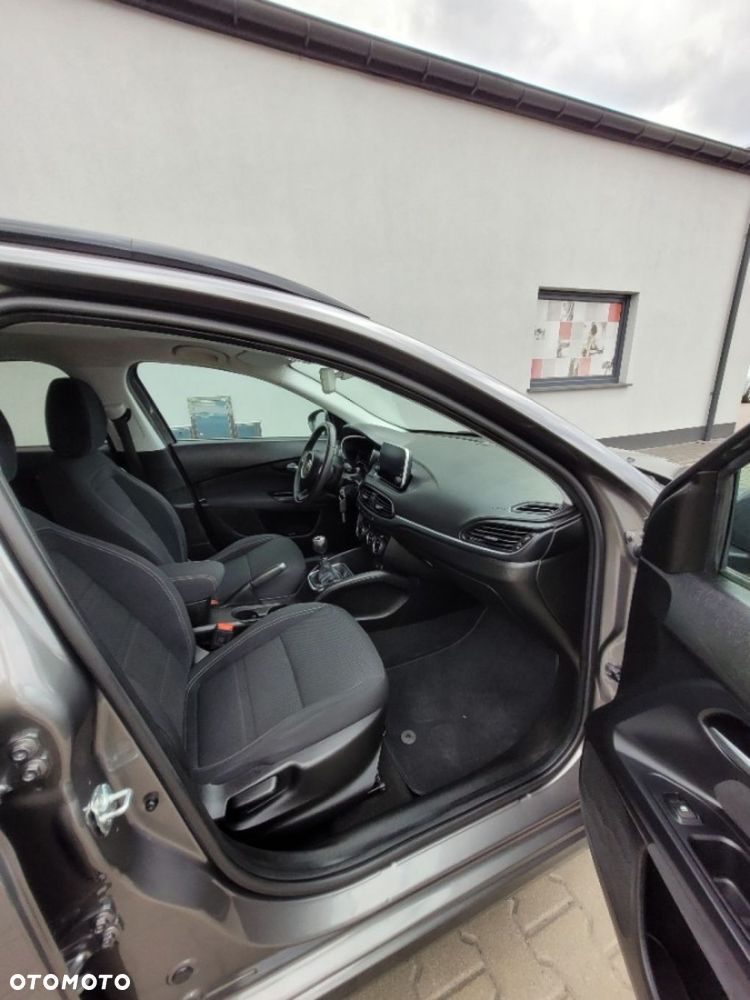 Fiat Tipo 1.4 T-Jet 16v Mirror - 18