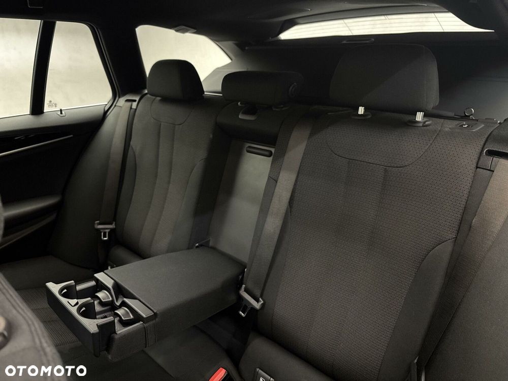 BMW Seria 5 518d Advantage - 18