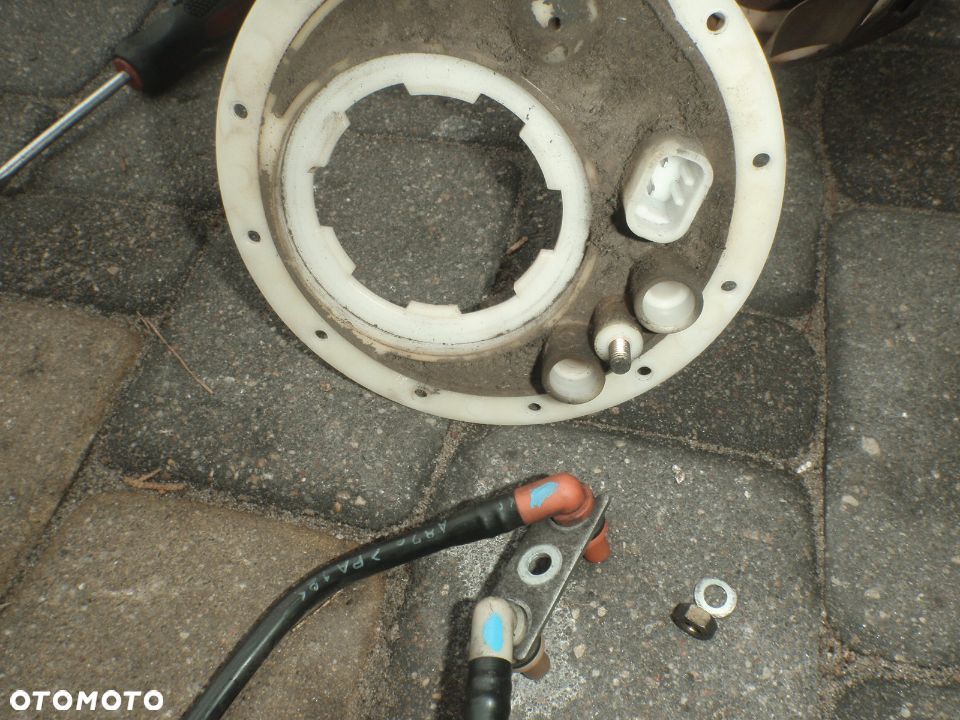 przewód kolanoko pompy paliwa zbiornika seicento cinquecento 900 1.1 posiadam wszystkie części fiat - 2