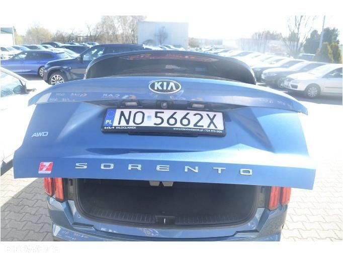 Kia Sorento - 26