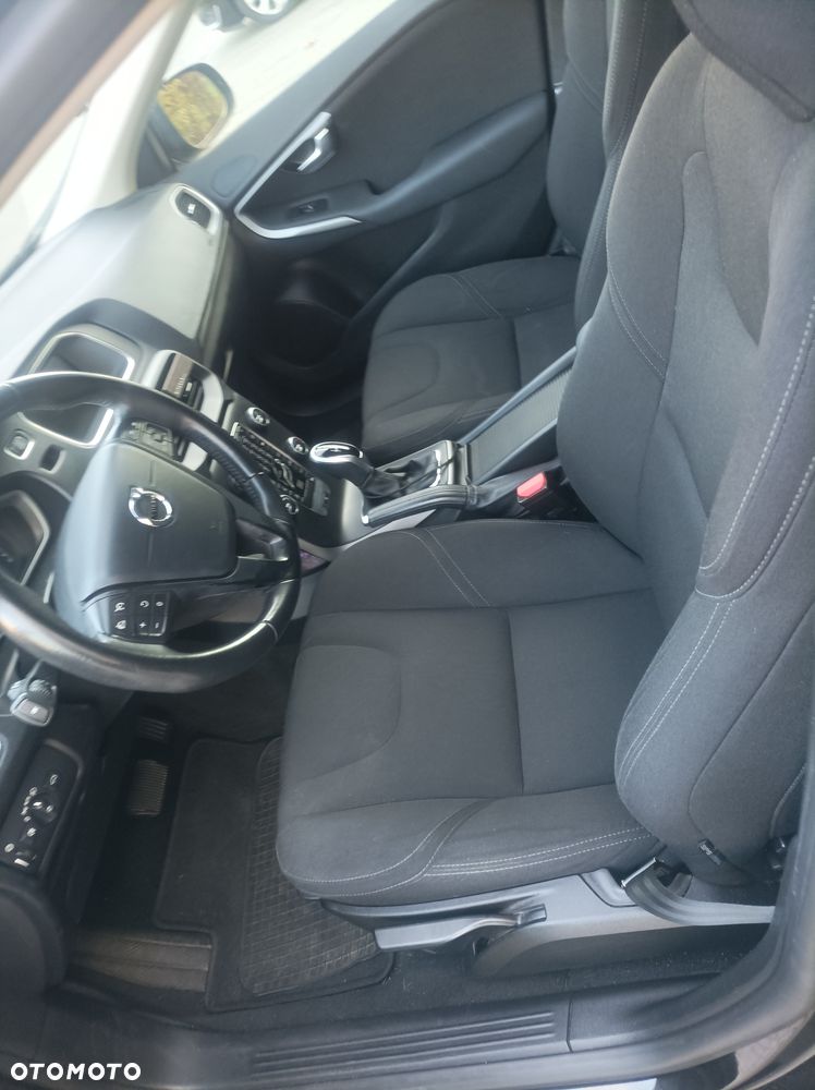 Volvo V40 - 8