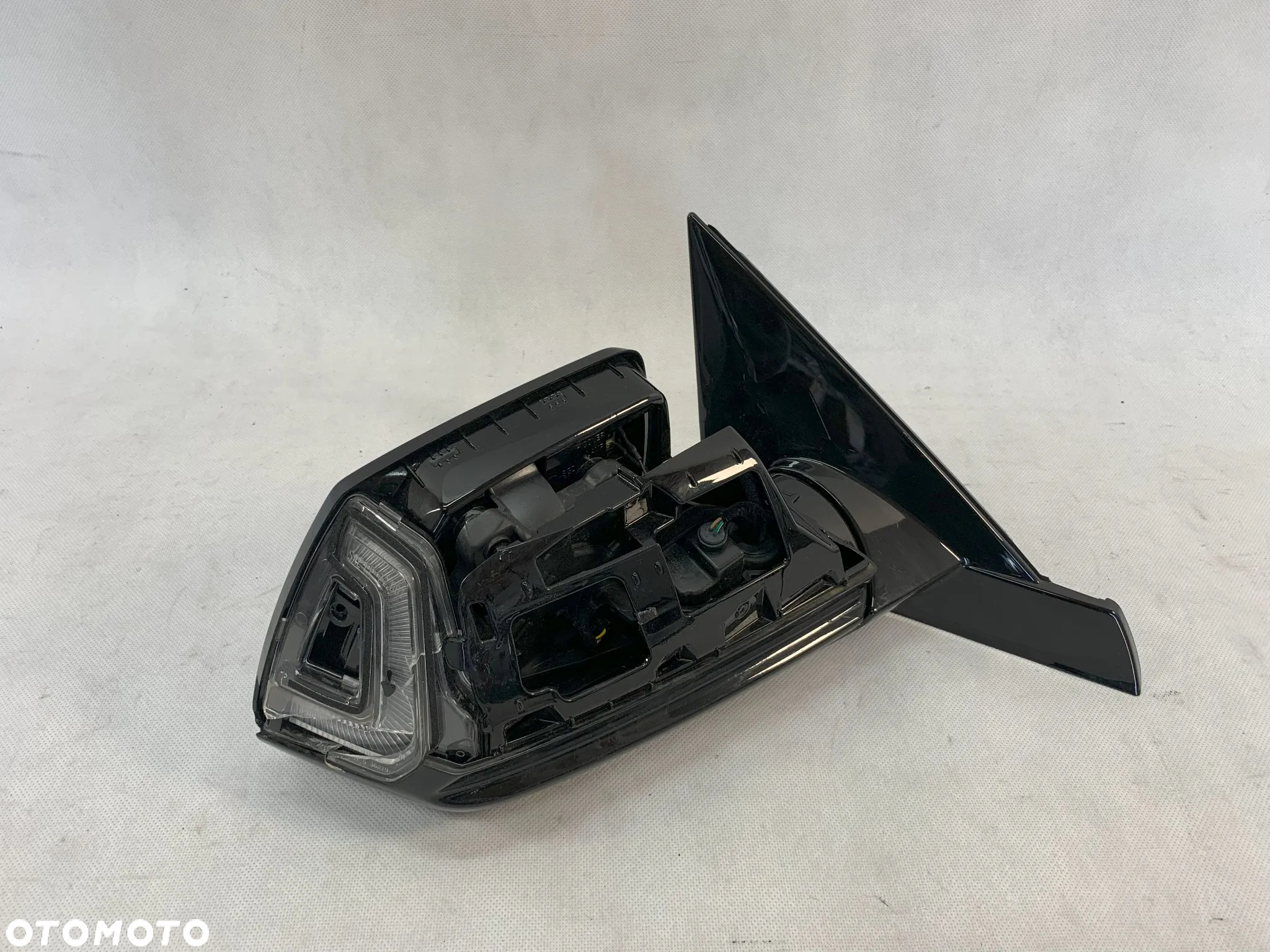 Kia Niro 2 II 22r Lusterko prawe 8 PIN 2022 - 2
