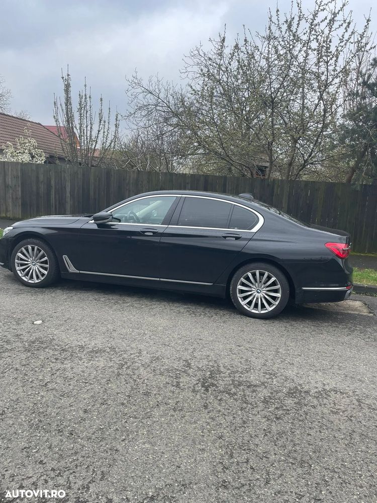 BMW Seria 7 740d xDrive - 8