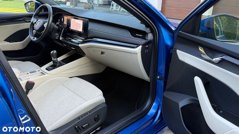 Skoda Octavia 1.5 TSI Edition Plus - 27