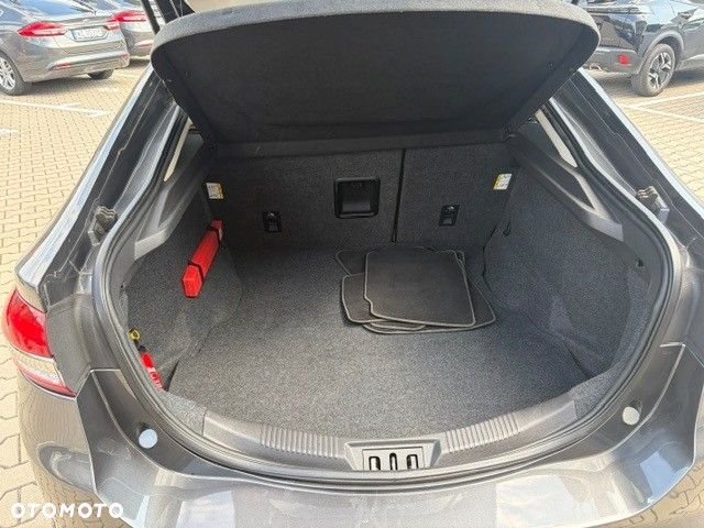 Ford Mondeo - 11