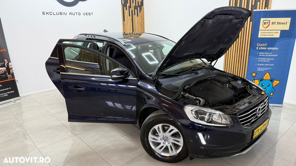 Volvo XC 60 D4 Momentum - 11