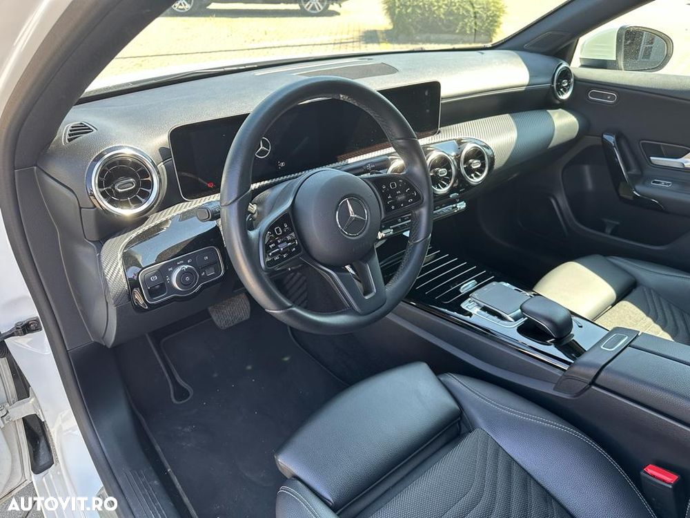 Mercedes-Benz A 220 Sedan Aut. - 6