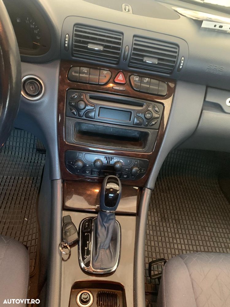 Mercedes-Benz C - 7