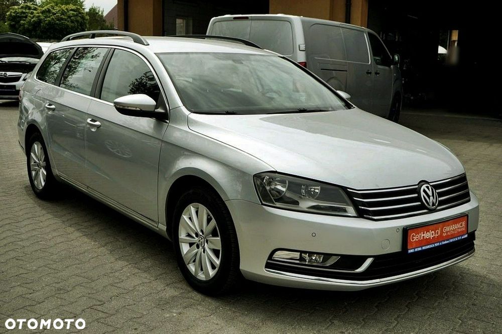 Volkswagen Passat - 11