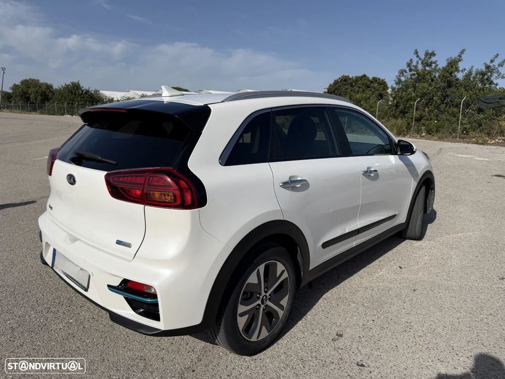 Kia Niro ver-e--niro-64kwh - 6