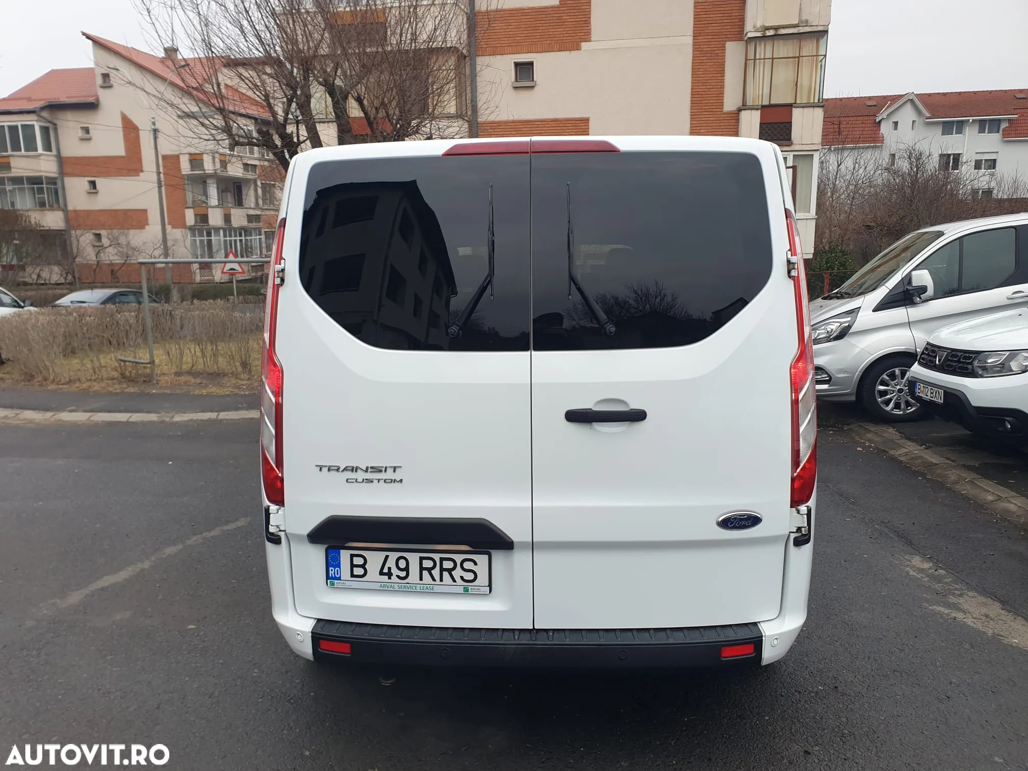 Ford Transit Custom Shuttle Bus 320 2.0 EcoBlue 130 CP L2H1 Trend - 7