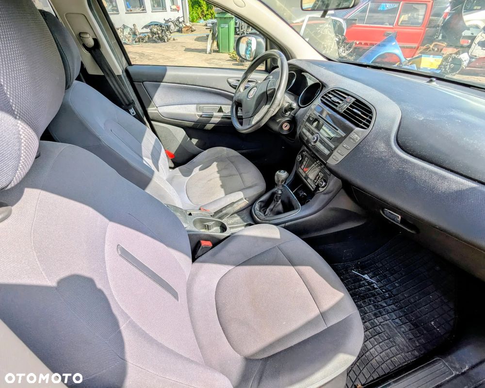 Fiat Bravo II 1.9 Multijet 150 KM 2007 865/B – auto na części - 11
