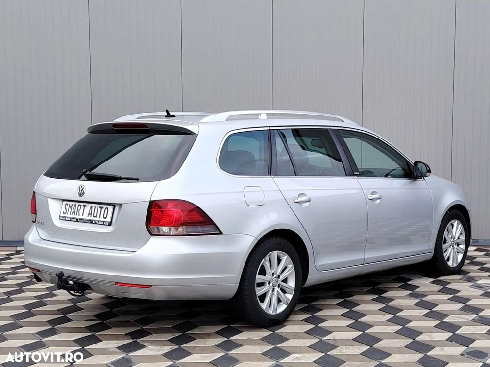 Volkswagen Golf - 5