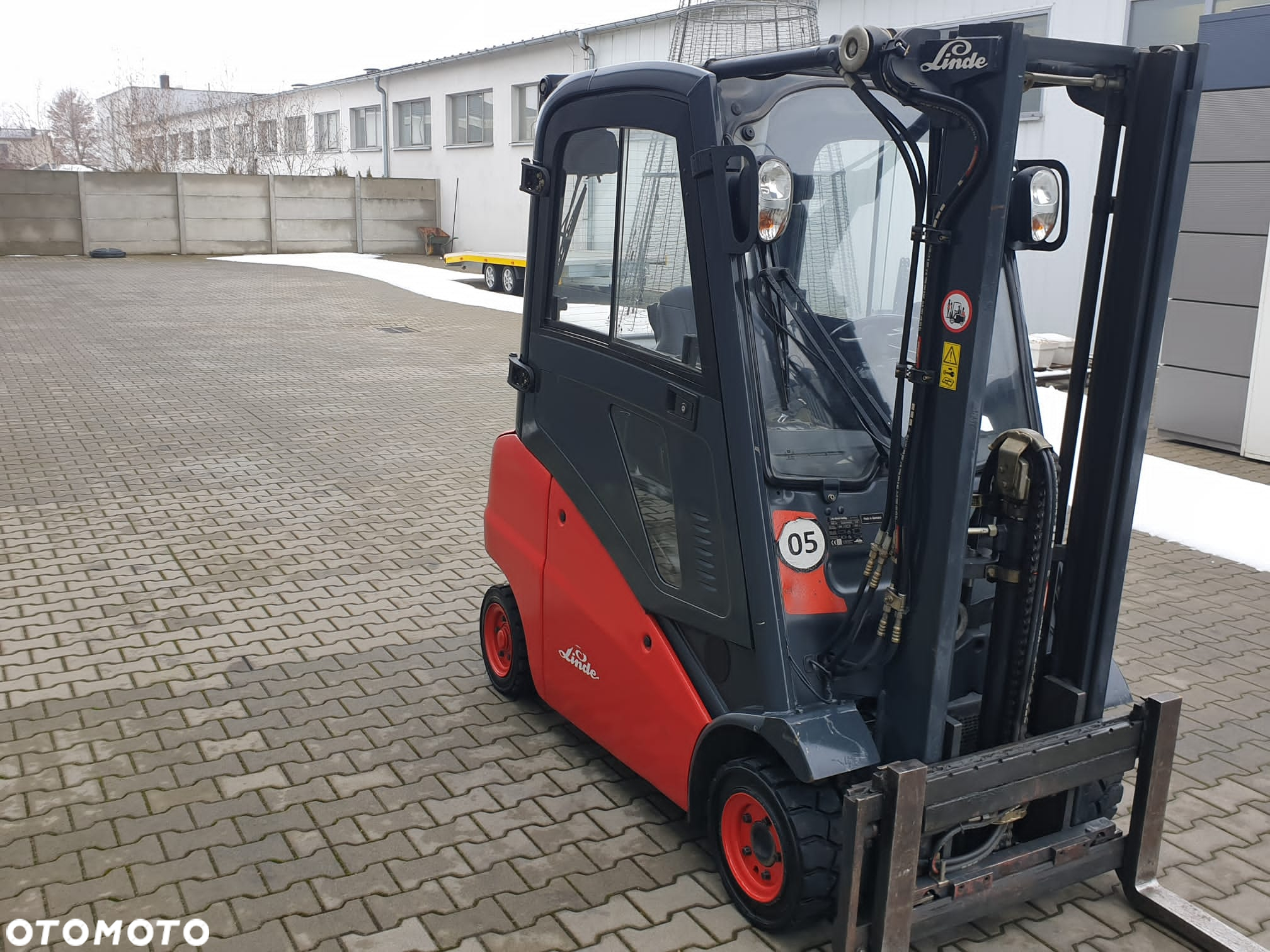 Linde H16T-01 - 4