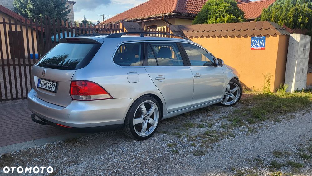 Volkswagen Golf 1.9 TDI DPF Sportline - 3