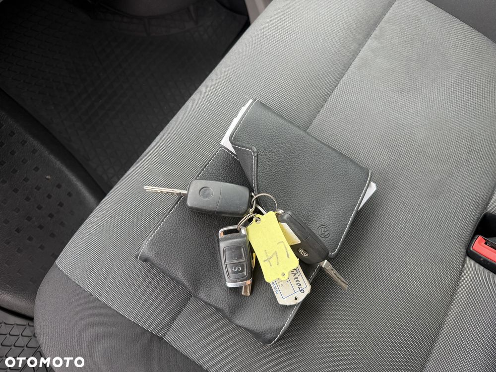 Volkswagen transporter - 13