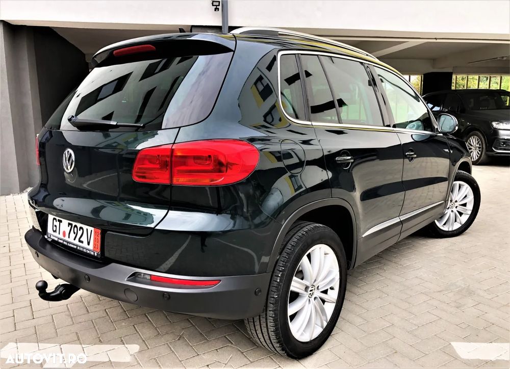 Volkswagen Tiguan 2.0 TDI 4Motion DSG Sport & Style - 4