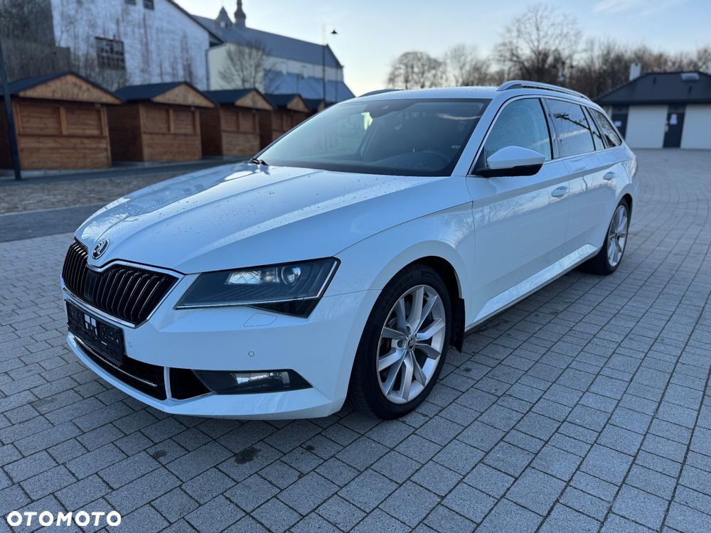 Skoda Superb 2.0 TSI 4x4 DSG SportLine - 2