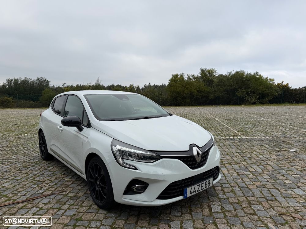 Renault Clio - 2