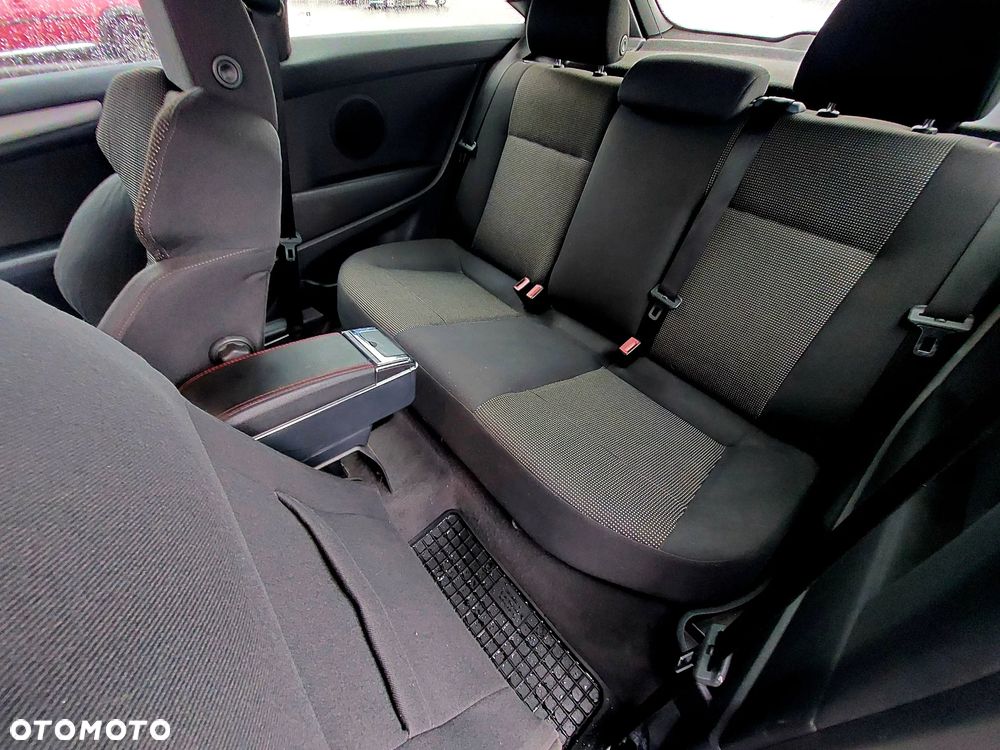 Opel Astra 1.8 Sport - 10