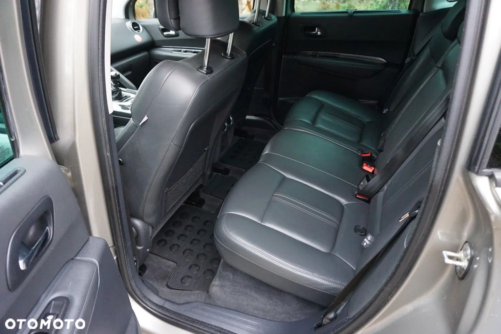 Peugeot 3008 1.6 Premium+ - 16