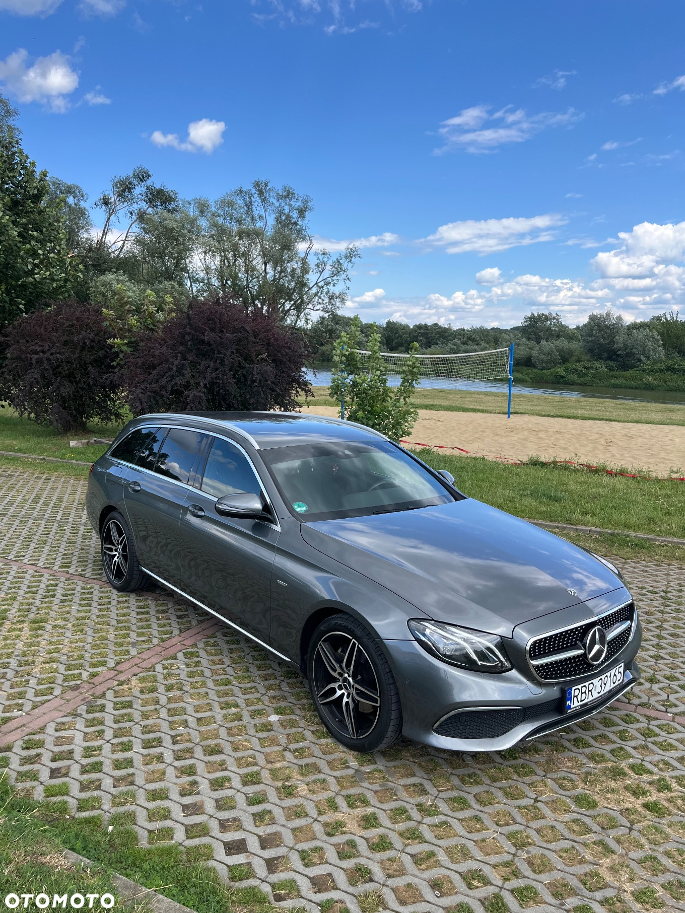 Mercedes-Benz Klasa E 220 d T 9G-TRONIC Sportstyle Edition - 23