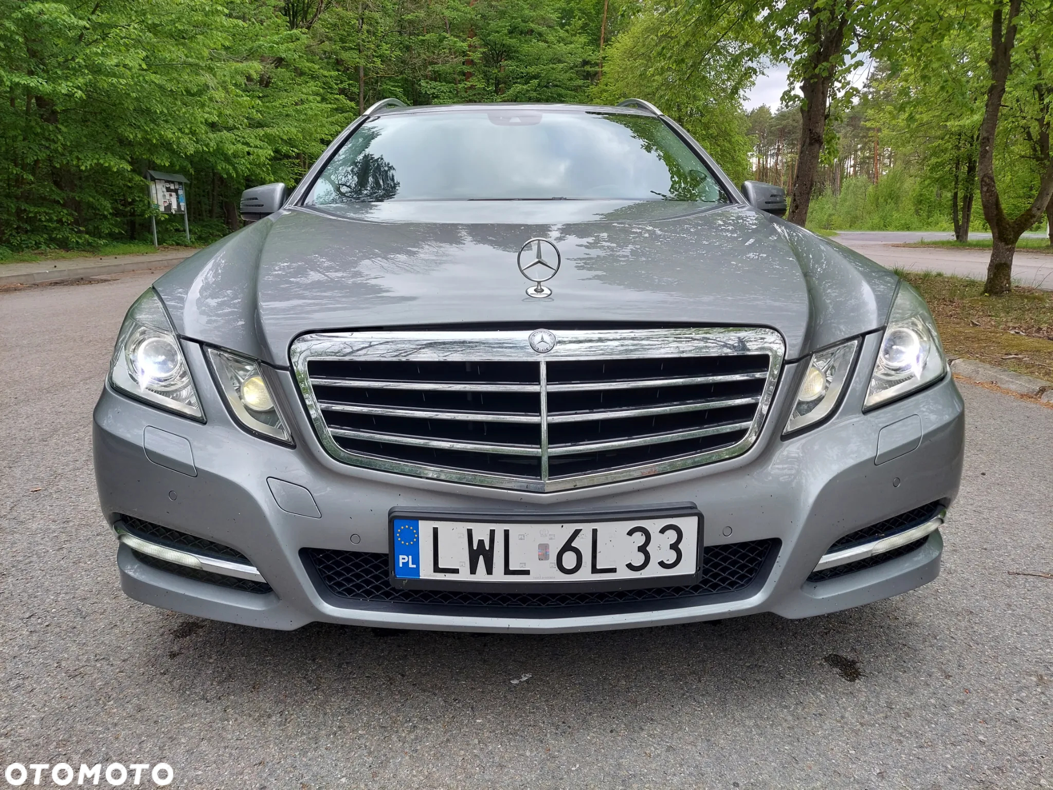 Mercedes-Benz Klasa E 220 T CDI DPF BlueEFFICIENCY Automatik Avantgarde - 9