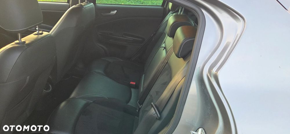 Alfa Romeo Giulietta 1.4 TB 16V Turismo - 9