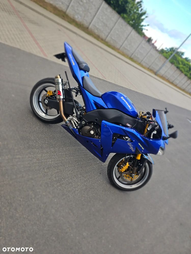 Kawasaki ZX - 3