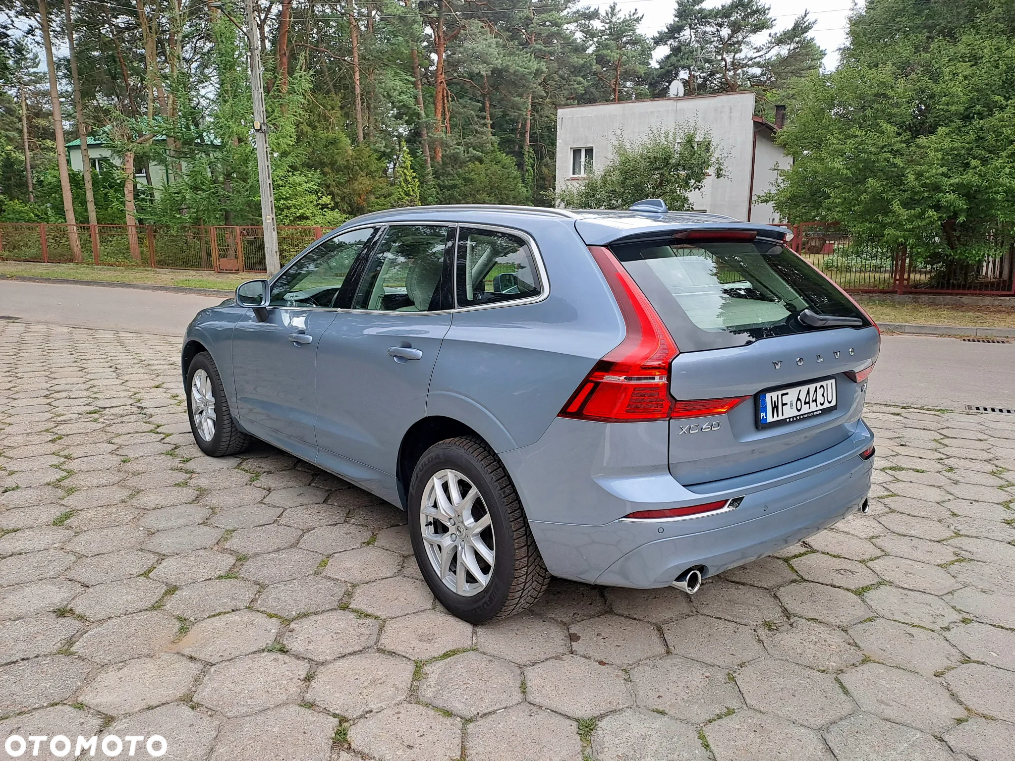 Volvo XC 60 B4 D AWD Momentum Pro - 16
