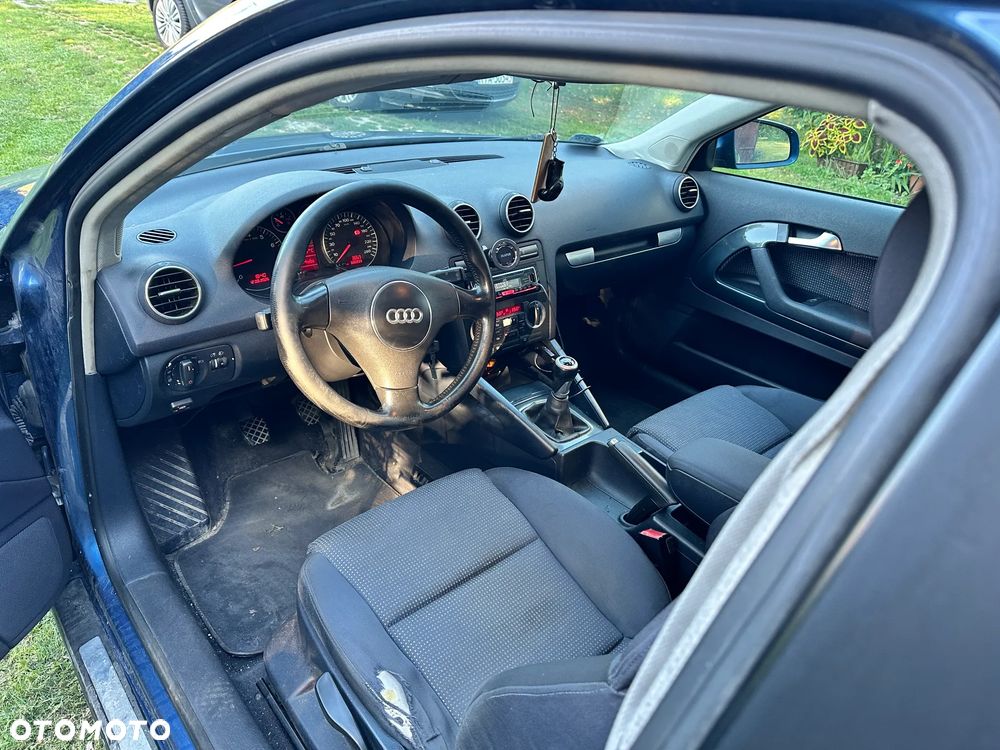 Audi A3 3-drzwiowe 1.6 Ambiente - 13