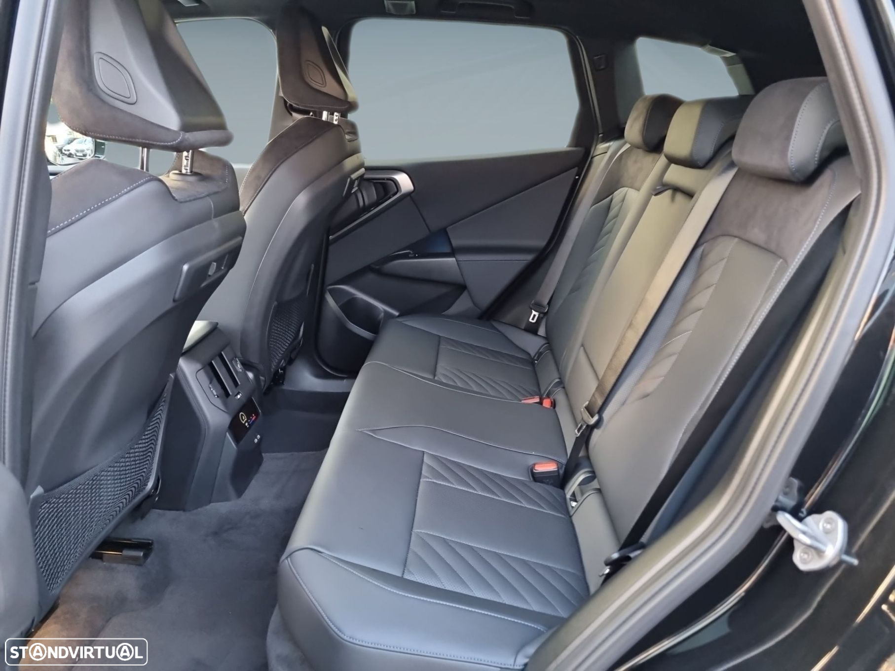 BMW X3 30 e xDrive Pack M Desportivo - 14
