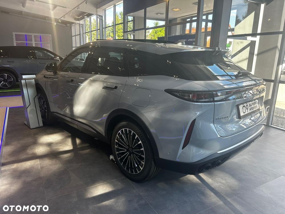 Omoda 9 1.5 Super Hybrid Exclusive AWD - 3