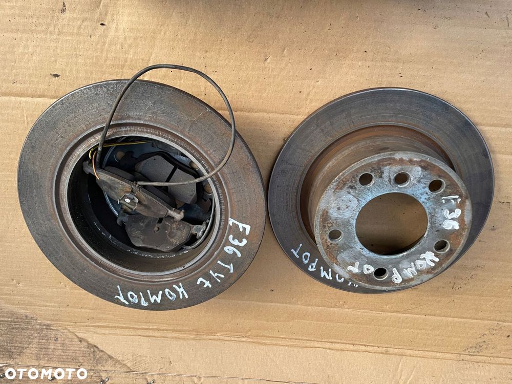 tarcze hamulcowe klocki tył bmw e36 compact - 1