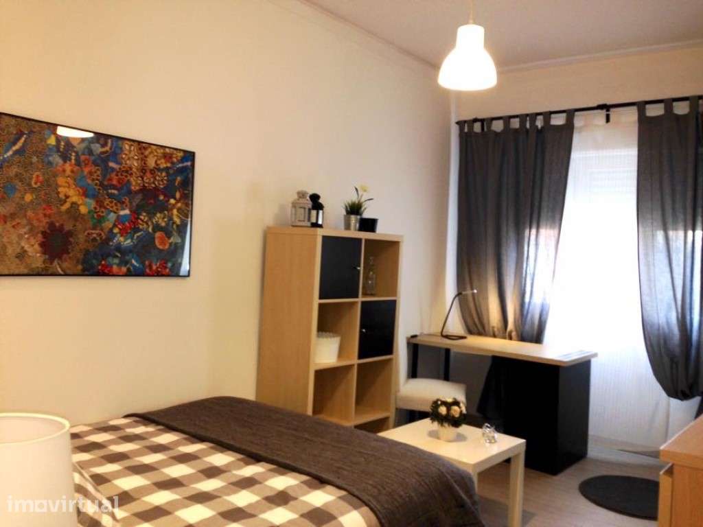 Quarto c/ despesas incluídas na Amadora - Grande imagem: 2/10