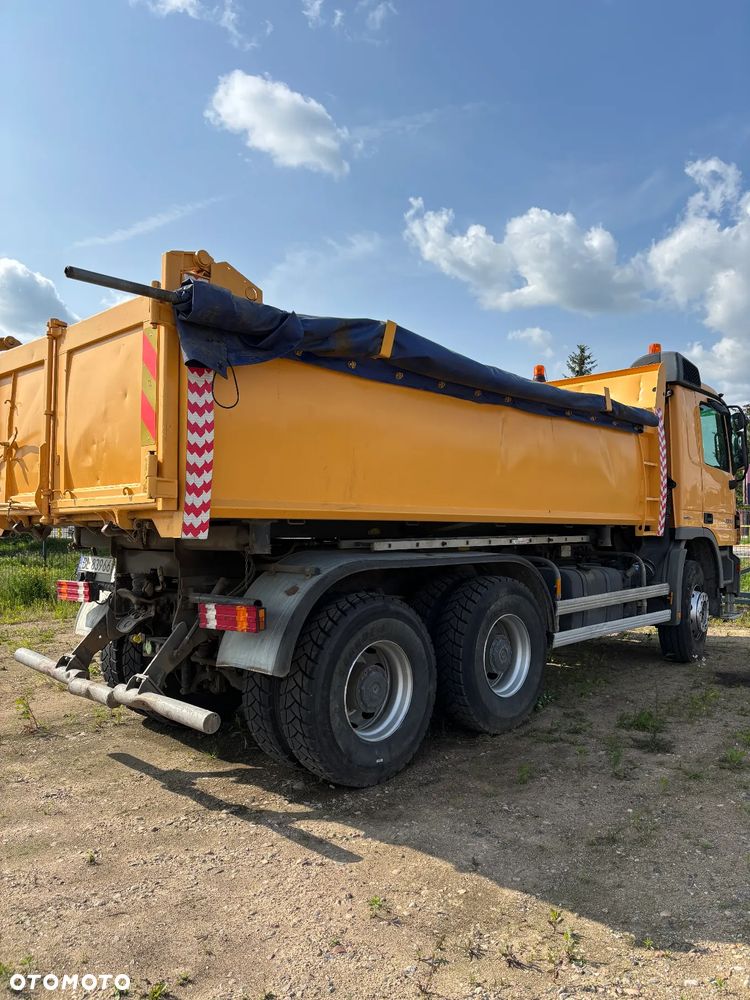 Mercedes-Benz Actros - 2