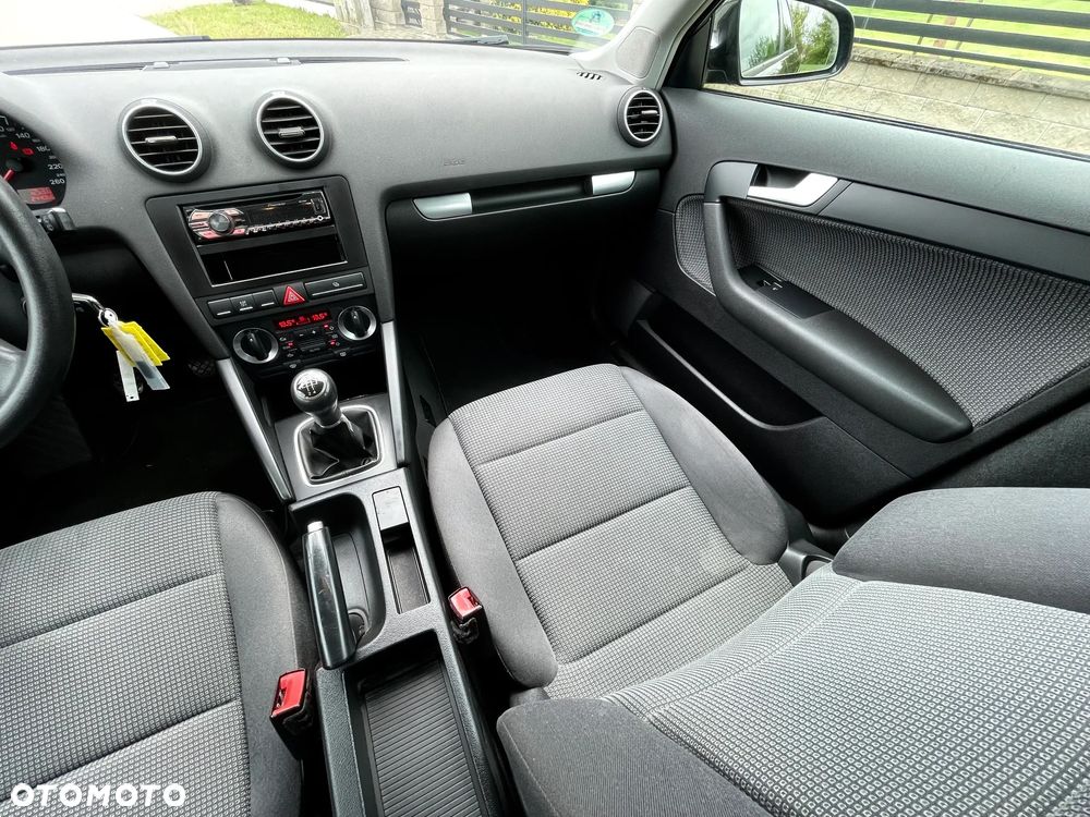 Audi A3 Sportback 1.9 TDI Ambition - 10