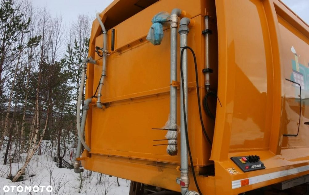 Kadussis CRV 2000 / ZABUDOWA ŚMIECIARKI / NOWA / DEMONSTRACYJNA / 18M3 / TYLNY ZAŁADUNEK / W PEŁNI SPRAWNA / MOŻLIWOŚĆ TRANSPORTU - 6