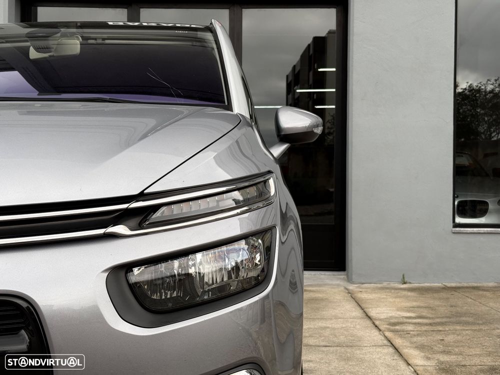 Citroën Grand C4 Spacetourer - 12
