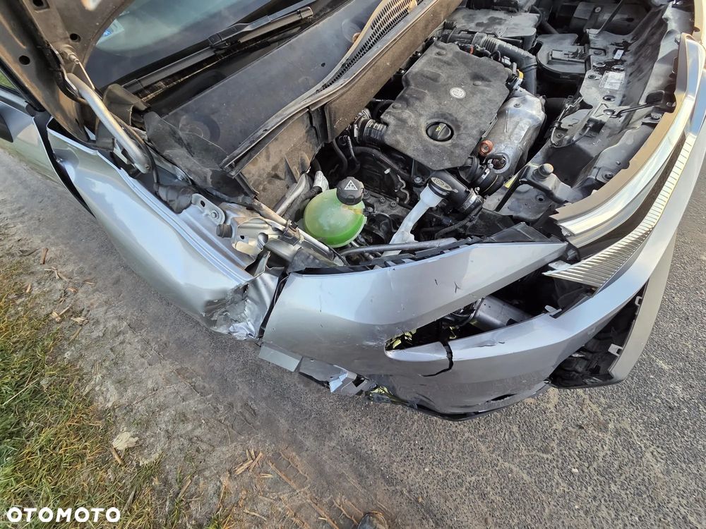 Citroën C3 Aircross BlueHDI 110 Stop & Start SHINE - 17